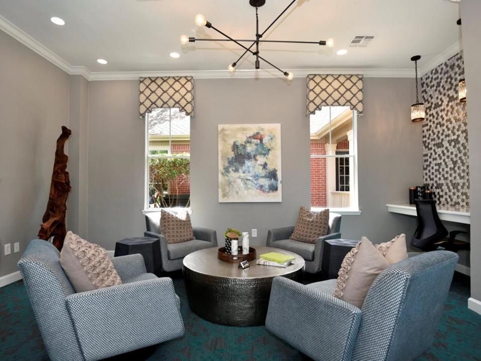 Lavish Apartment Near Houston Medical Centre Bagian luar foto